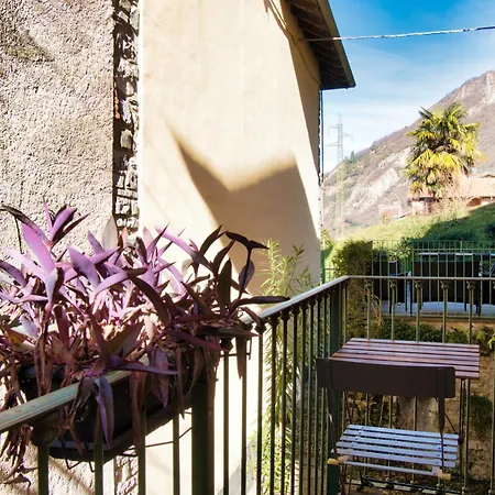 Casa Rosa - Hidden Garden With View Fiumelatte